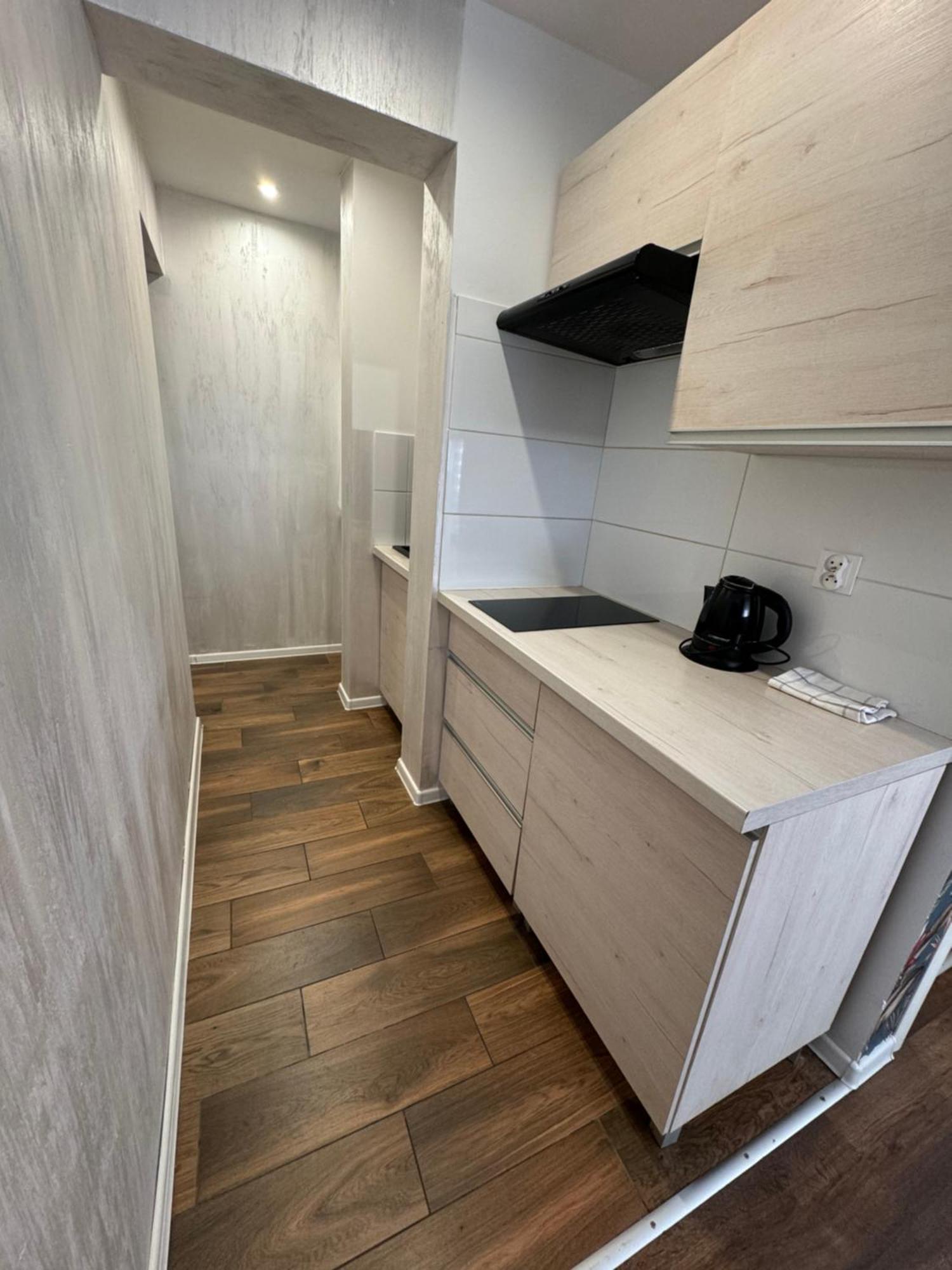 Apartment Abc -stacja Centrum Pkp &pks -panoramiczna Parking -zameldowanie Wymeldowanie Zdalne