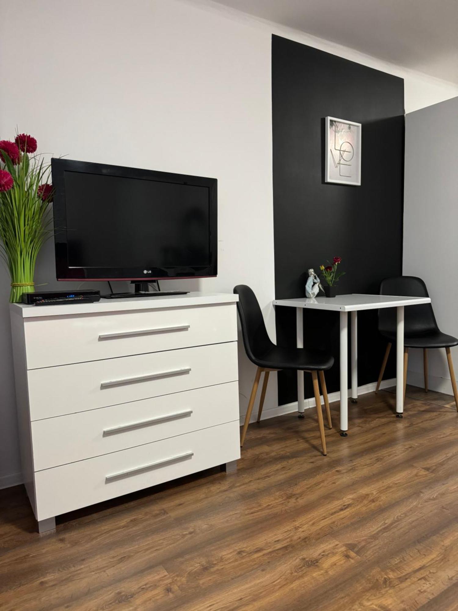 Abc -stacja Centrum Pkp &pks -panoramiczna Parking -zameldowanie Wymeldowanie Zdalne * Kielce